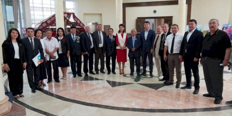 
                    Аида Балаева встретилась с представителями казахских культурных центров Узбекистана
                