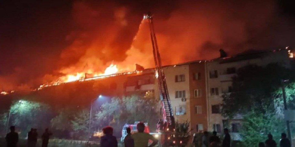
                    В Конаеве произошел пожар в жилом доме
                
