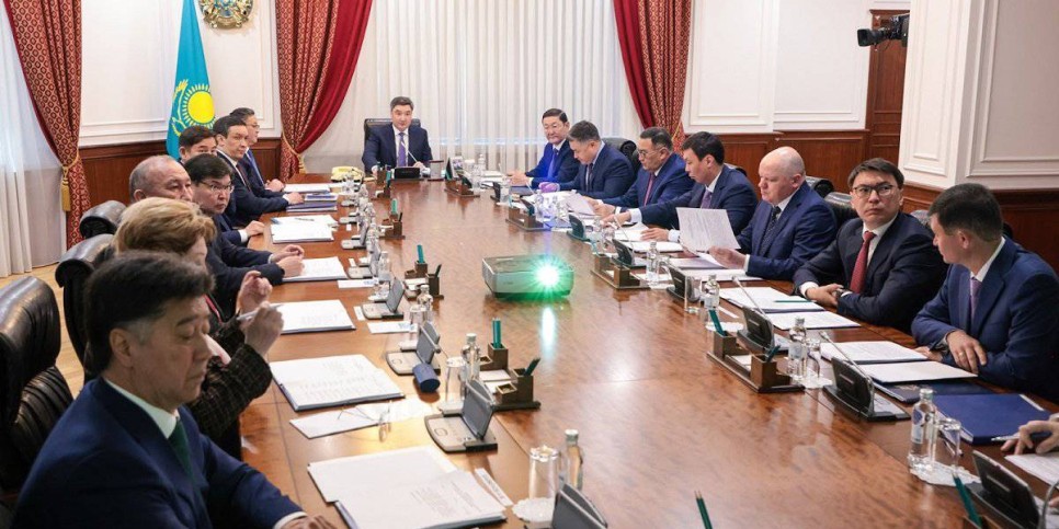 
                    В доход государства дополнительно обращены 40 млрд тенге
                