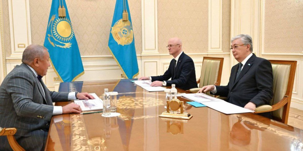 
                    Токаев принял основателя компании Astana Motors Нурлана Смагулова
                