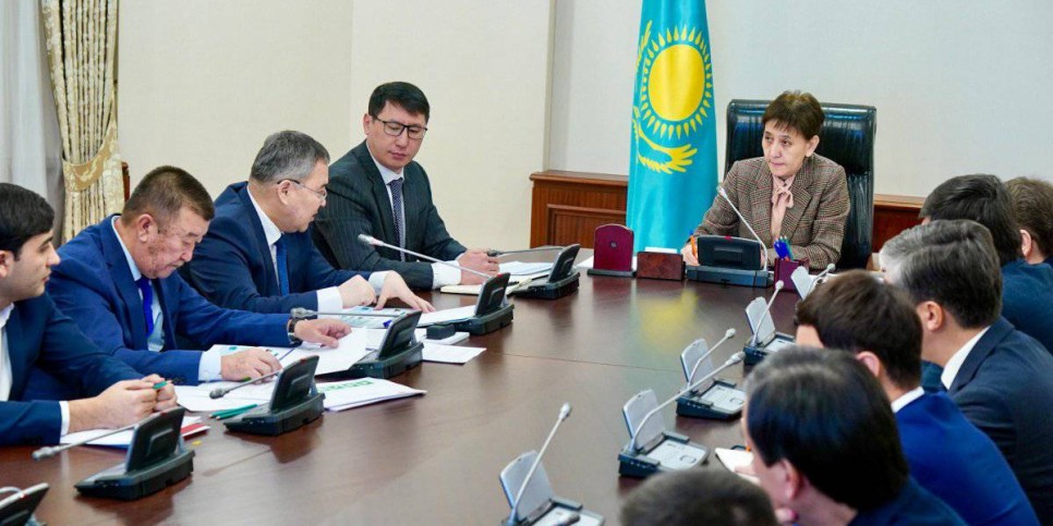 
                    Реализацию программы «Ауыл аманаты» на 2024 год обсудили в Правительстве
                