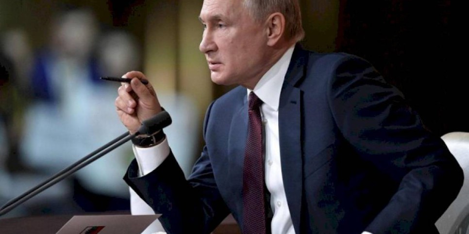 
                    Путин резко высказался против размещения афганских беженцев в ЦА
                