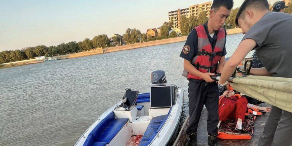
                    Столкновение двух катеров произошло на Урале
                
