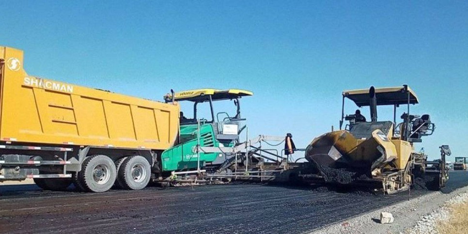 
                    В Казахстане определили перечень приоритетных автодорожных проектов
                