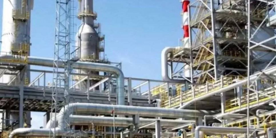 
                    Все нефтеперерабатывающие заводы Казахстана работают – «КазМунайГаз»
                