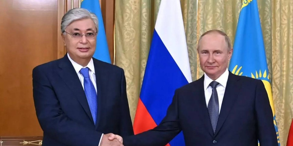 
                    Путин посетит с визитом Казахстан
                