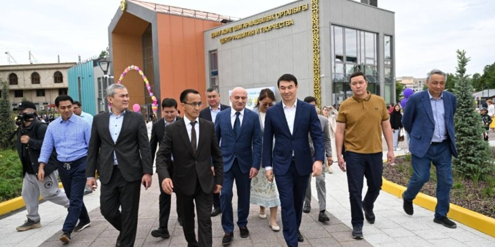 
                    В Алматы в День защиты детей открылся новый центр «Самгау»
                