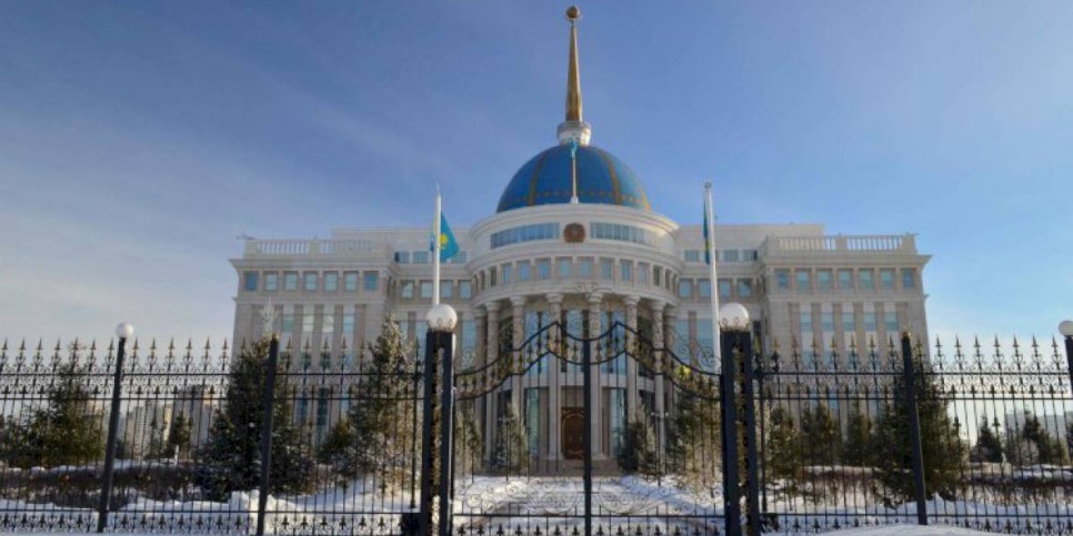 
                    Президент принял акимов нескольких областей
                
