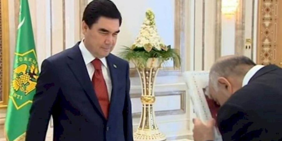 
                    Туркменский президент удостоился очередного высокого  статуса
                