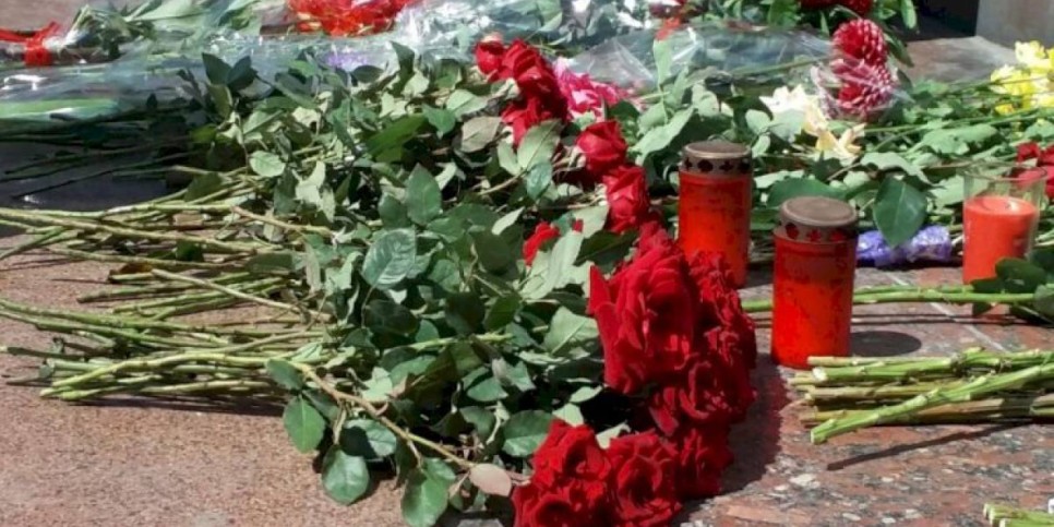 
                    В Кыргызстане объявлен траур по погибшим в ходе баткенского конфликта
                