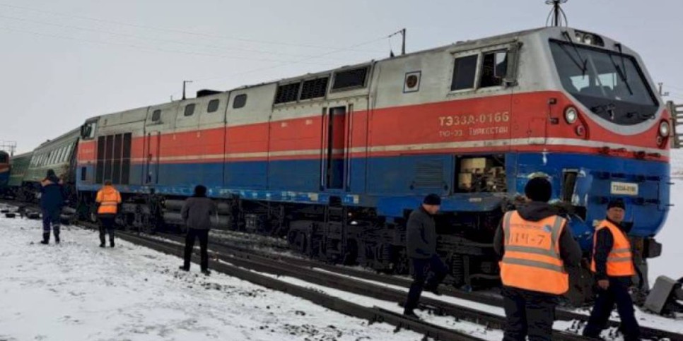 
                    Расследованием ЧП с пассажирским поездом в Актюбинской области занимается полиция
                