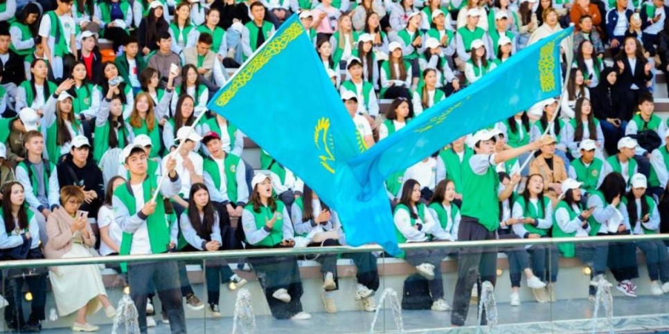 
                    Более 5 тыс. школьников и студентов будут трудиться летом в Астане по программе «Жасыл ел»
                