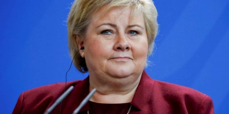 
                    Премьер-министра Норвегии оштрафовали за нарушение локдауна
                