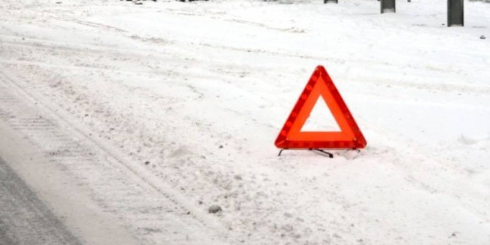 
                    Две пожилые женщины попали под колеса авто в Алматы
                