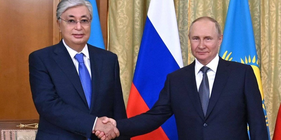 
                    Обмен визитами между Токаевым и Путиным конкретизируют
                
