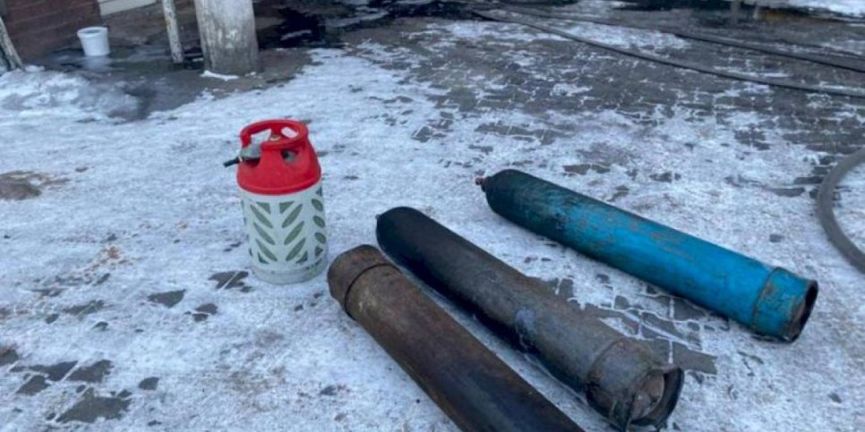 
                    В Талдыкоргане пожарные предотвратили взрыв баллонов
                