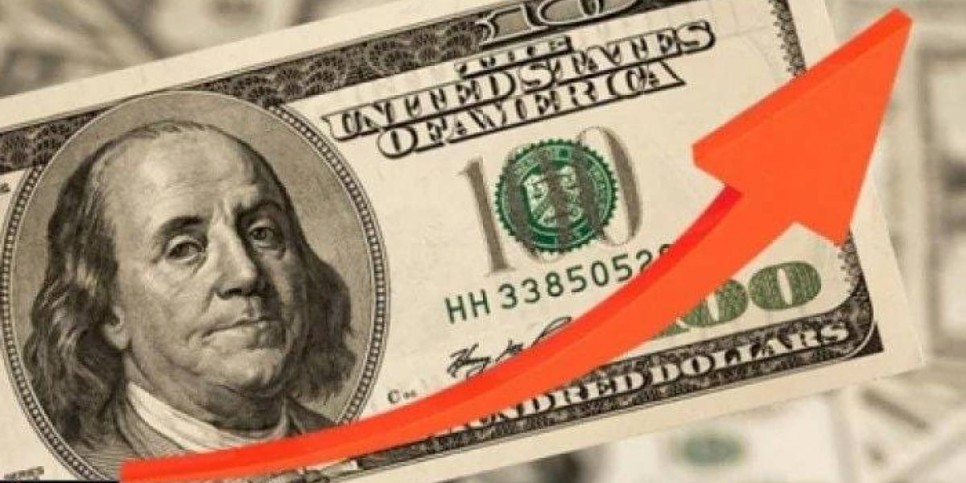 
                    Доллар поднялся выше 430 тенге – что происходит с курсом, рассказали в Нацбанке
                