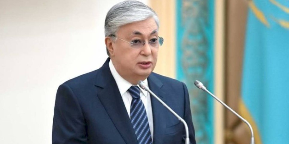 
                    Что олицетворяет паспорт Казахстана, рассказал Касым-Жомарт Токаев
                
