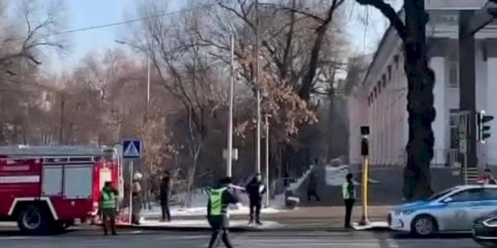 
                    Школу «заминировали» в центре Алматы
                