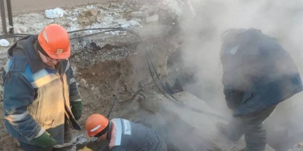 
                    В Павлодаре несколько дней не могли устранить аварию на теплосетях
                