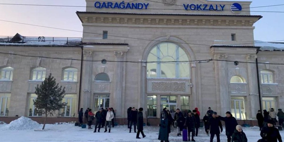 
                    Группу хулиганов задержали при содействии бойцов спецназа в Караганде
                