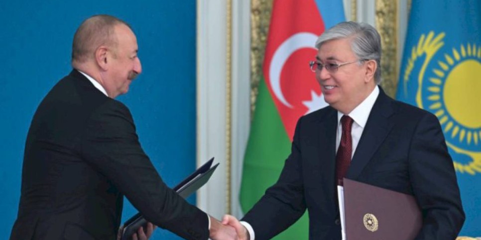 
                    Казахстан планирует увеличить поставки нефти в Азербайджан
                