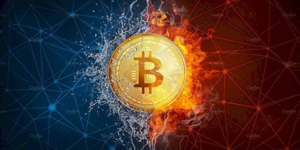 
                    Цена биткоина снизилась более чем на 10% за несколько часов
                
