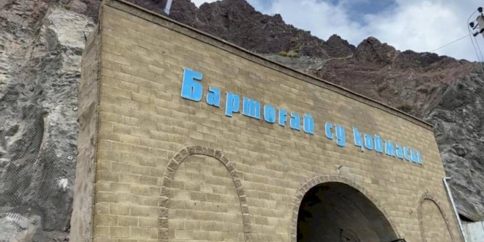
                    Глава Минэкологии разъяснил повышение тарифов на поливную воду
                