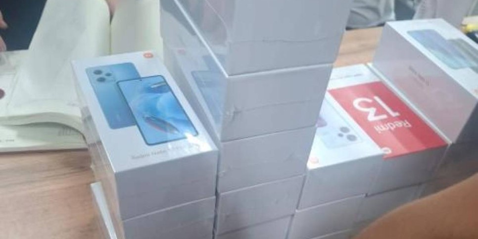 
                    В Алматы выявлена незаконная торговля поддельной продукцией Xiaomi
                