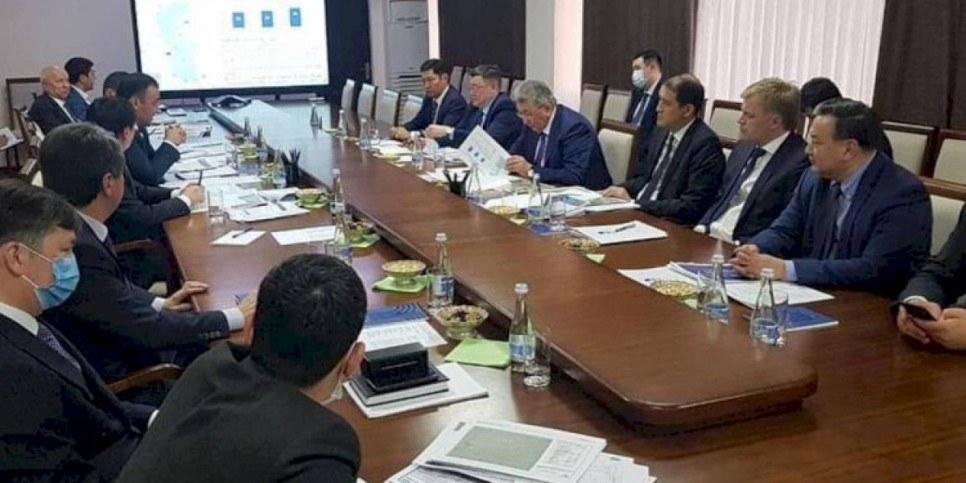 
                    Строительство высокоскоростной железной дороги обсудили казахстанские и узбекские специалисты
                