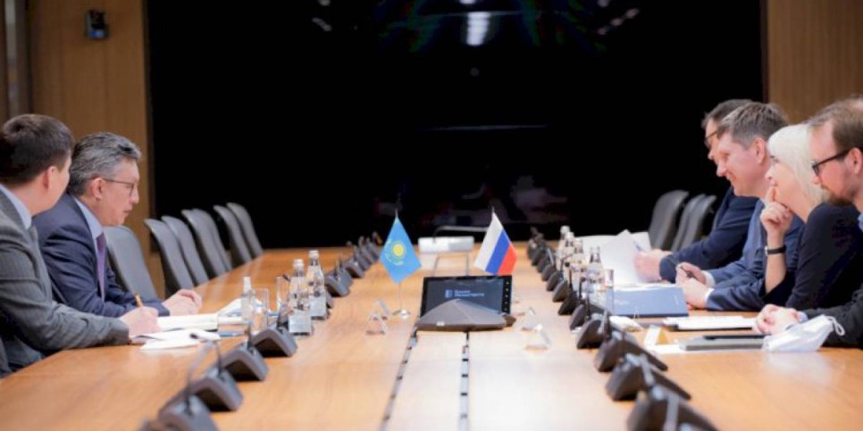 
                    Казахстан и Россия намерены компенсировать спад товарооборота
                
