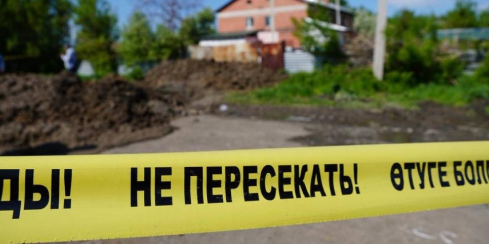 
                    Двое рабочих погибли в результате обвала грунта в ВКО
                