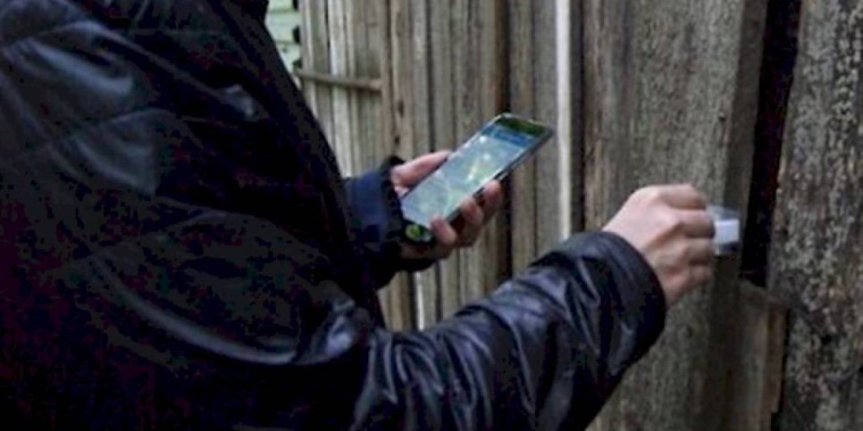 
                    Полиция Алматы задержала 19-летнего закладчика наркотиков
                