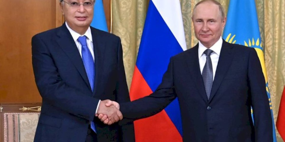 
                    Токаев выразил удовлетворение переговорами с Путиным
                