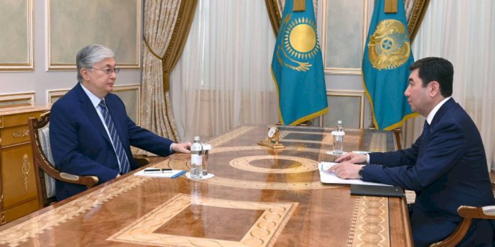 
                    Спикер Мажилиса доложил о предстоящей работе по реализации конституционной реформы
                