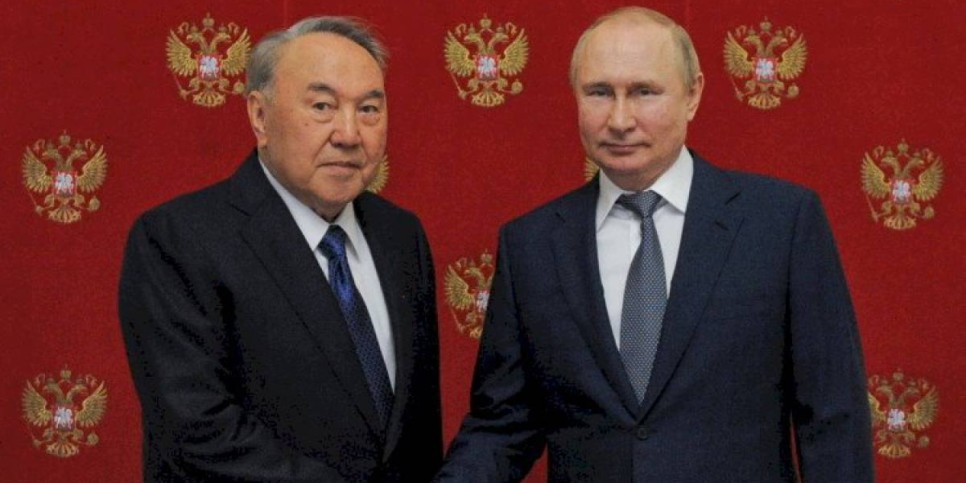 
                    Нурсултан Назарбаев встретился с Путиным в Москве
                