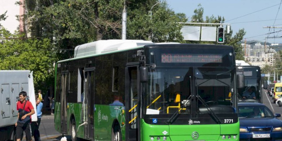 
                    Водители автобусов спровоцировали 170 ДТП в Алматы за полгода
                