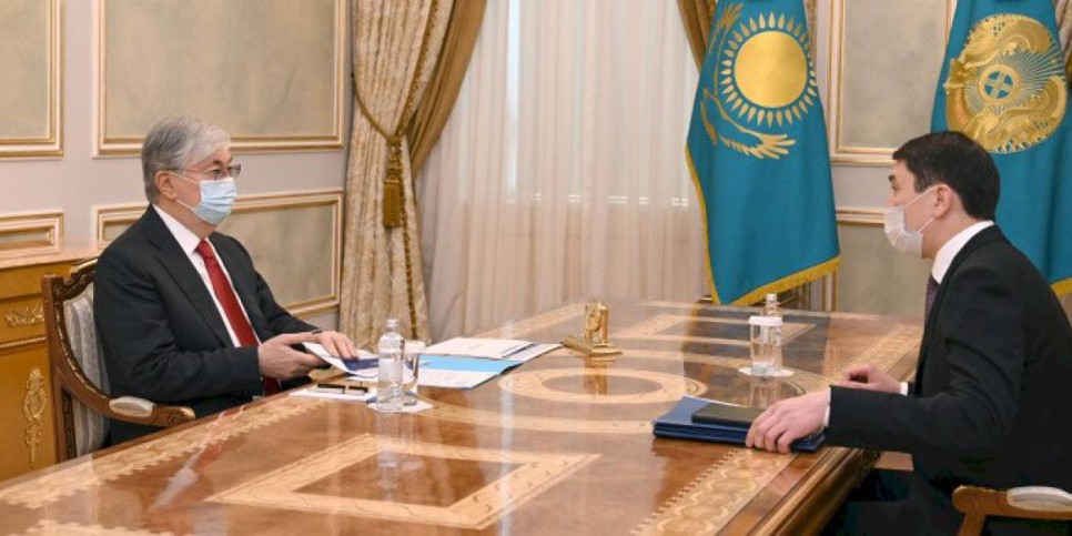 
                    Президент принял председателя правления АО «НК «КазМунайГаз» Магзума Мирзагалиева
                
