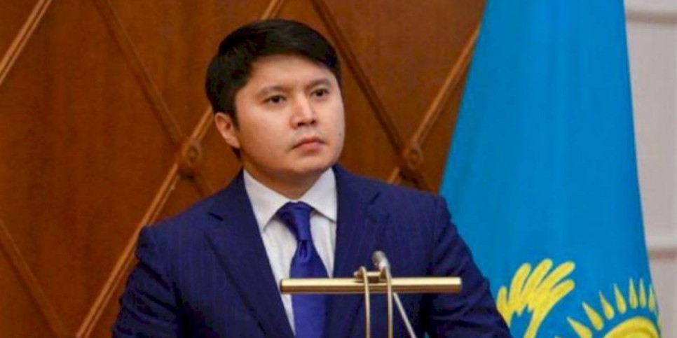 
                    Данияр Есин освобожден от должности заведующего Ситуационным центром Совбеза
                