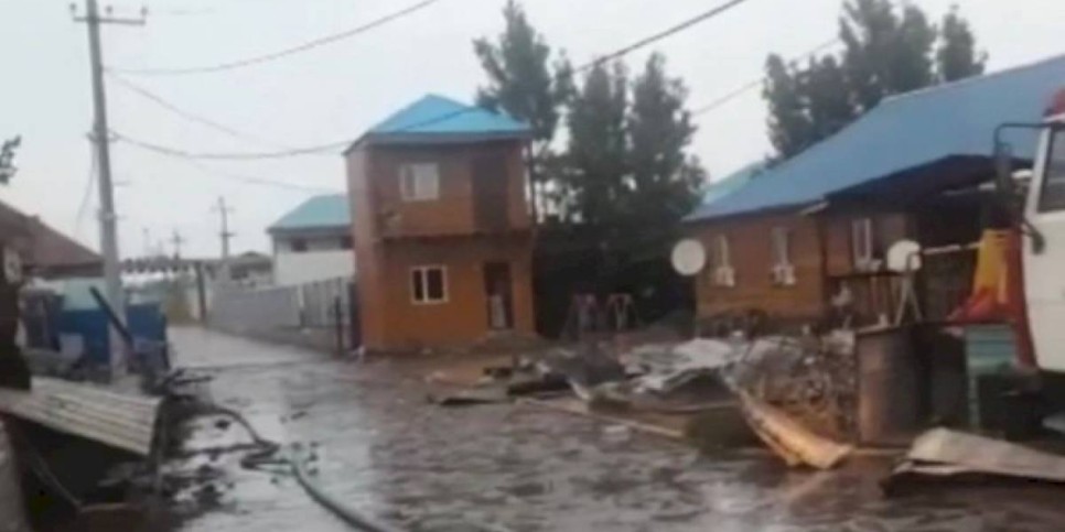 
                    Крупный пожар на побережье Алаколя: сгорели 4 базы отдыха
                