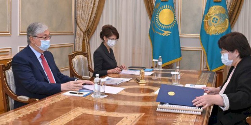 
                    Президент принял уполномоченного по правам человека Эльвиру Азимову
                