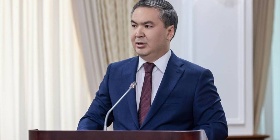 
                    4,8 трлн тенге инвестиций планируется привлечь в химическую и нефтехимическую отрасль до 2035 года 
                