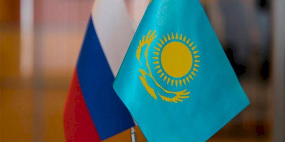 
                    Главы МИД Казахстана и России обсудили предстоящие двусторонние мероприятия
                