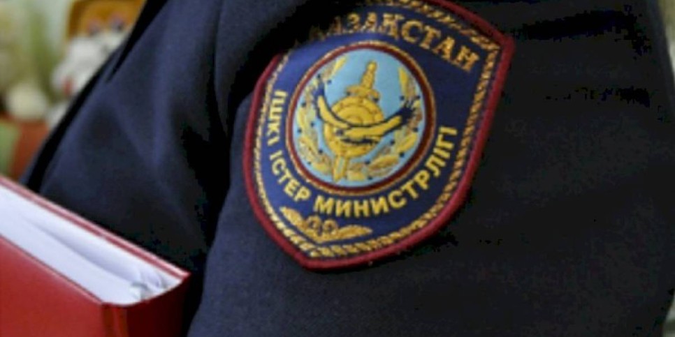 
                    Разыскиваются очевидцы ЧП с бензовозом, протаранившим полицейское оцепление
                