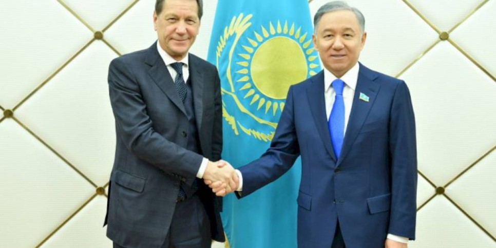 
                    Нурлан Нигматулин и Александр Жуков обсудили вопросы межпарламентского сотрудничества
                