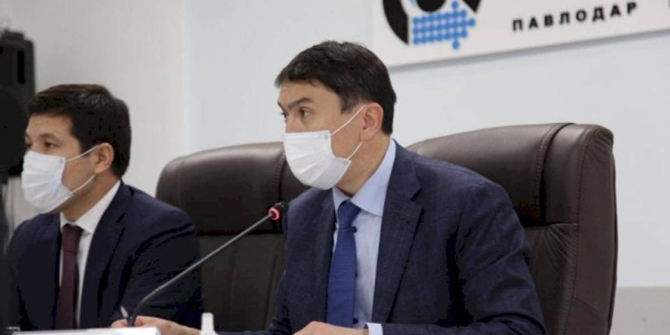 
                    Глава Минэнерго отчитал руководителей НПЗ за работу «по старинке»
                