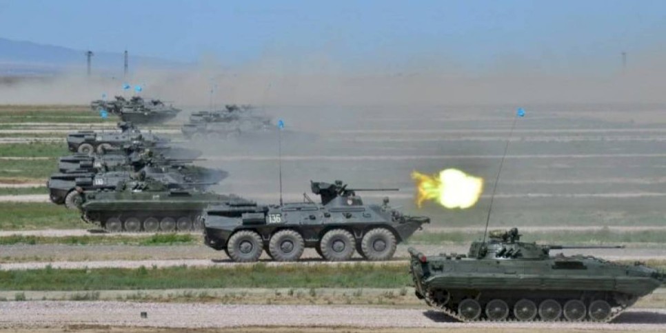 
                    Казахстан передаст часть военного имущества Кыргызстану и Таджикистану
                