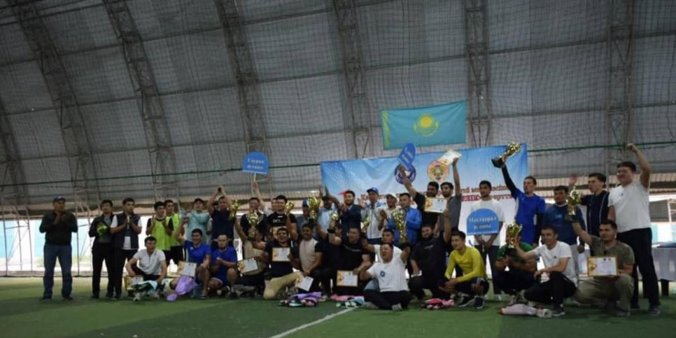 
                    Спортивные соревнования среди представителей этносов прошли в Туркестане  
                