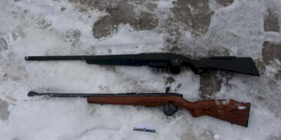
                    Тайник с оружием нашли у трассы близ Алматы
                