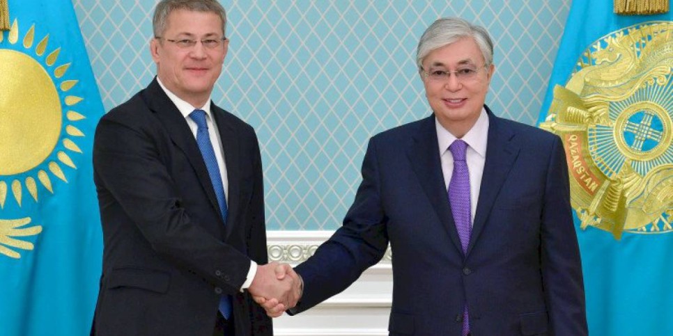 
                    Касым-Жомарт Токаев принял главу Башкортостана
                